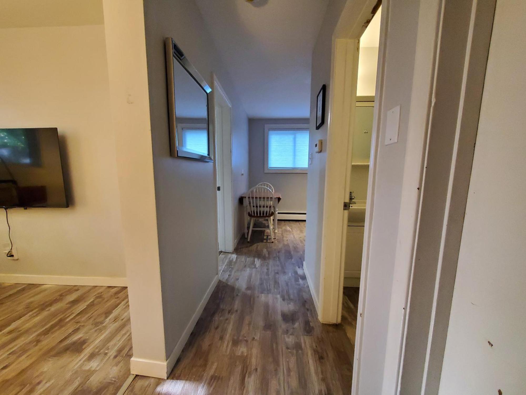 Modern Private 1Br Apt. W/Free Prkg + Fast Wi-Fi Sault Ste. Marie Exterior photo